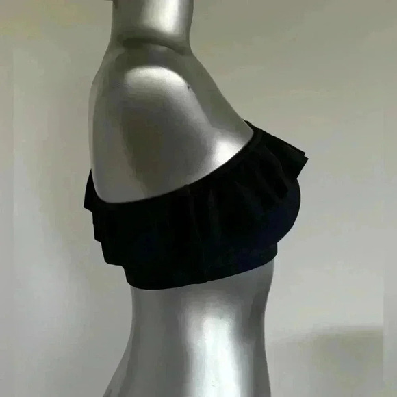 ✅Women’s Padded  Swimsuit Top - Picture 2 of 15